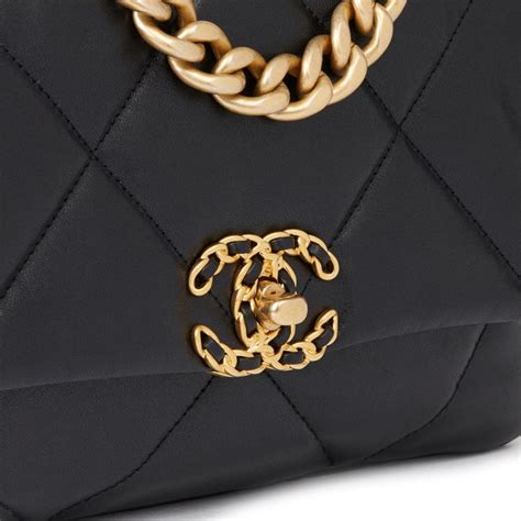 chanel 19 small black goatskin